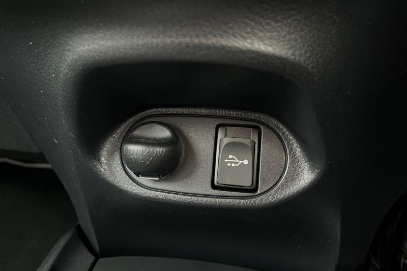 Used Toyota Yaris 2020 for sale - 78087911: Photo 31