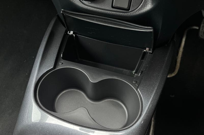 Used Toyota Yaris 2020 for sale - 78087911: Photo 32