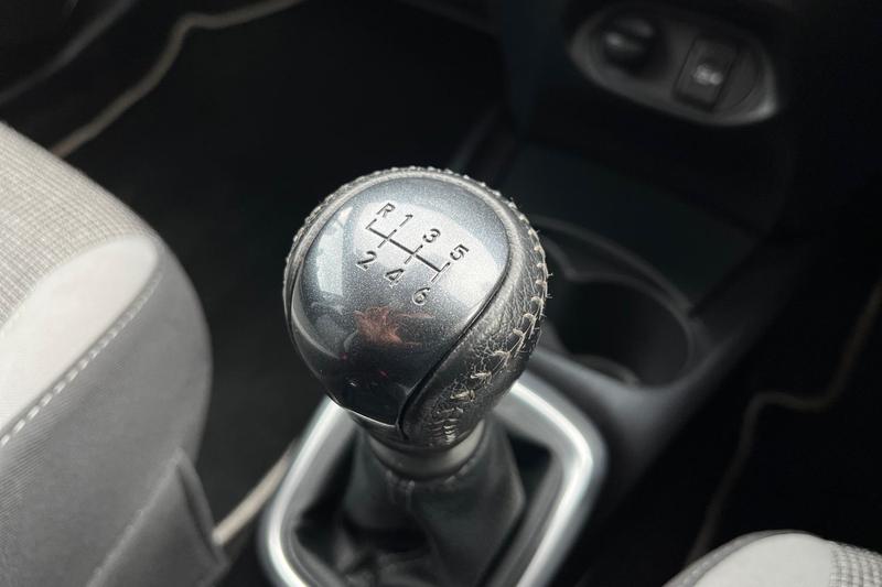 Used Toyota Yaris 2020 for sale - 78087911: Photo 33