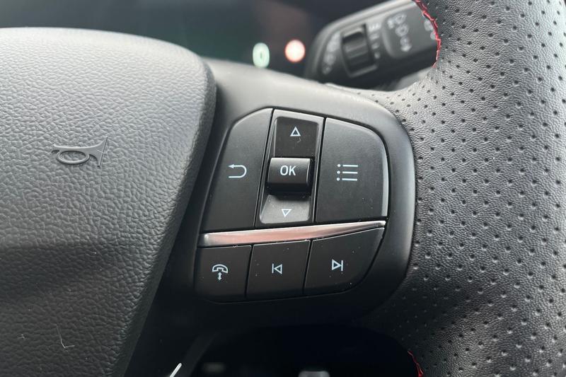 Used Ford Kuga 2025 for sale - 77274859: Photo 35