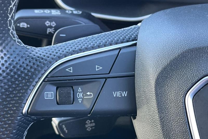 Used Audi Q3 2023 for sale - 76716379: Photo 38