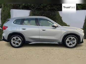 Used BMW iX1 2023 for sale - 76908819: Photo