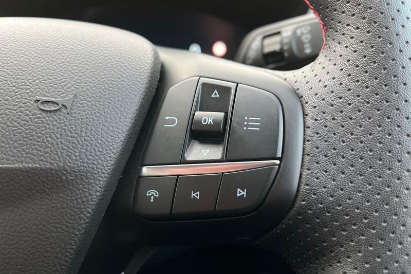 Used Ford Kuga 2025 for sale - 77626979: Photo 35