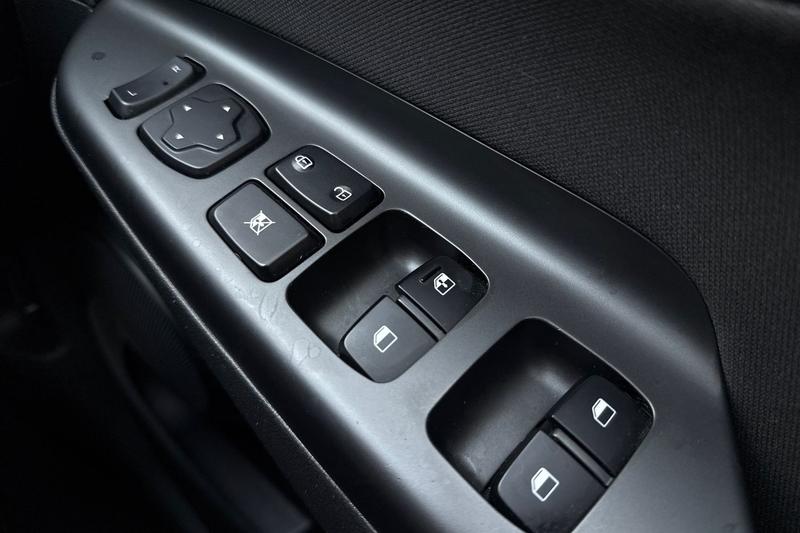 Used Hyundai KONA 2019 for sale - 76640975: Photo 16