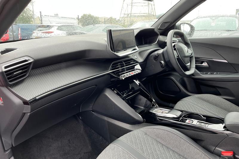 Used Peugeot E-2008 2024 for sale - 76131458: Photo 18
