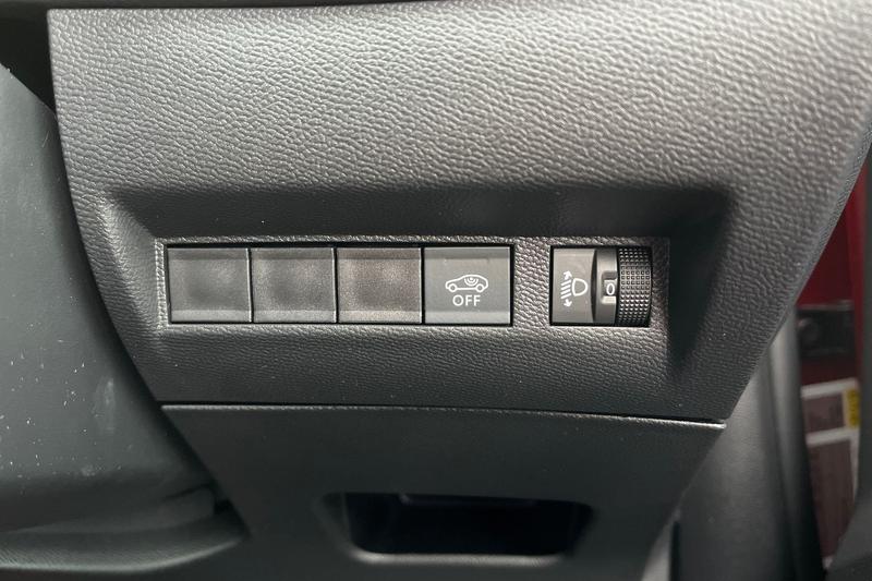 Used Peugeot E-2008 2024 for sale - 76131458: Photo 37