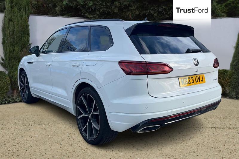 Used Volkswagen Touareg 2023 for sale - 78067426: Photo 2