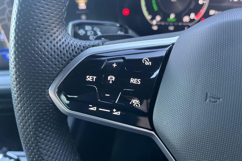 Used Volkswagen Touareg 2023 for sale - 78067426: Photo 37