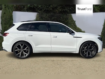 Used Volkswagen Touareg 2023 for sale - 78067426: Photo