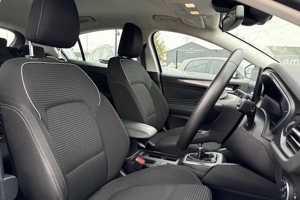 Used Ford Focus 2022 for sale - 76255434: Photo 17