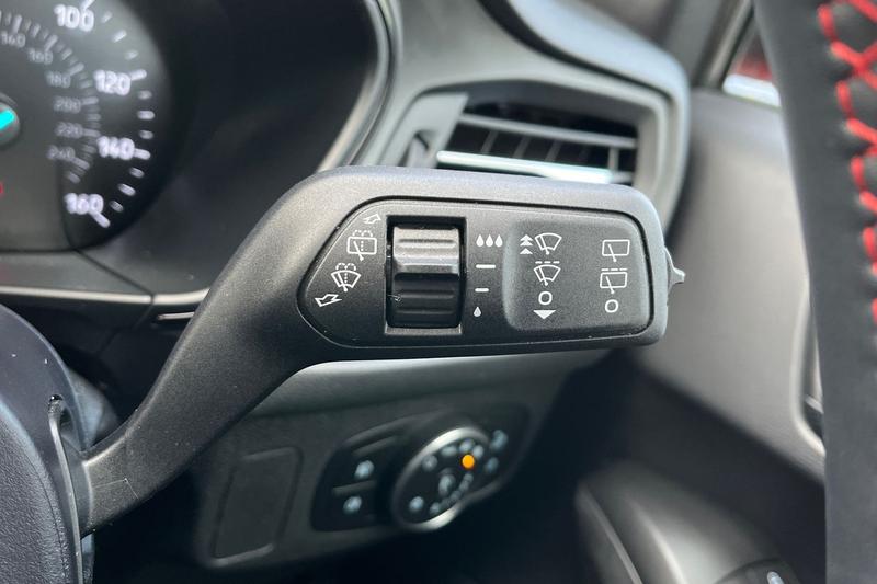 Used Ford Focus 2023 for sale - 78067611: Photo 15