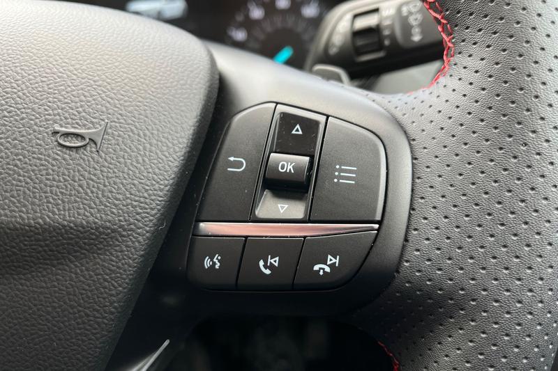 Used Ford Focus 2023 for sale - 78067611: Photo 36