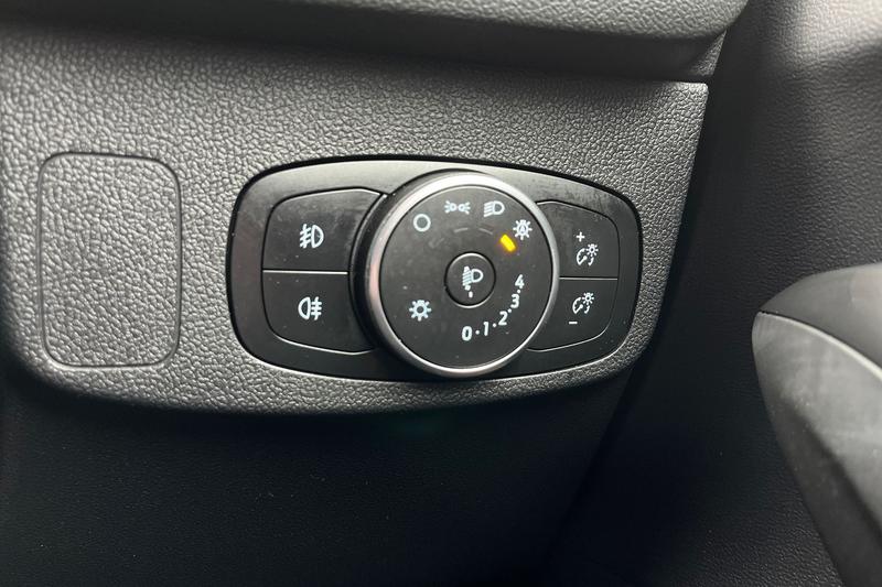 Used Ford Focus 2023 for sale - 78067611: Photo 37