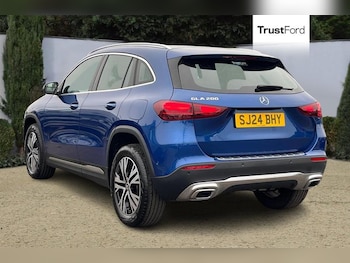 Used Mercedes-Benz GLA 2024 for sale - 79159757: Photo