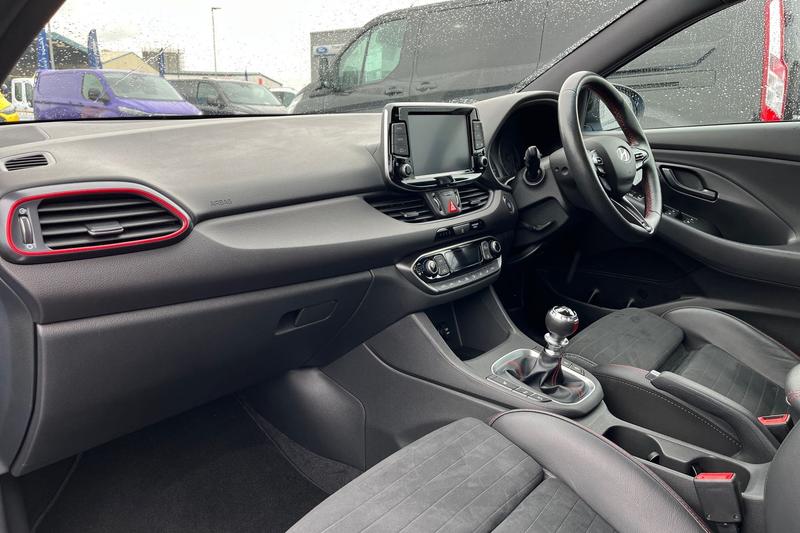 Used Hyundai i30 2019 for sale - 76104815: Photo 18
