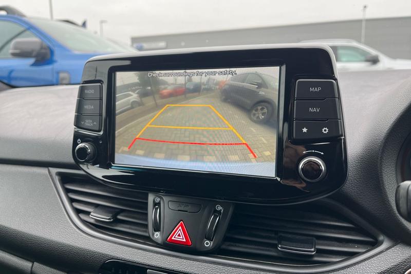 Used Hyundai i30 2017 for sale - 76767108: Photo 24