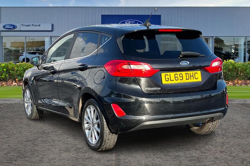 Used Ford Fiesta 2019 for sale - 76394072: Photo 2