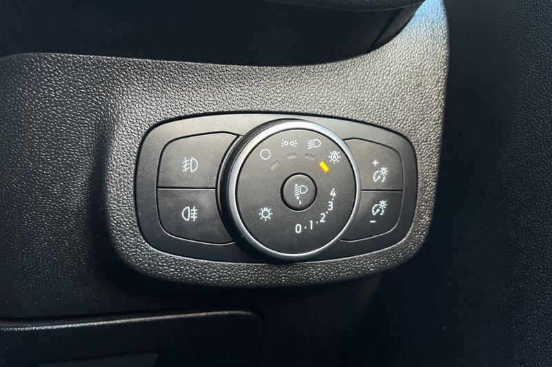 Used Ford Fiesta 2019 for sale - 76394072: Photo 36