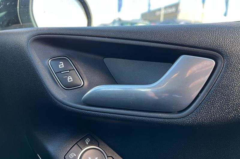 Used Ford Fiesta 2019 for sale - 76394072: Photo 37