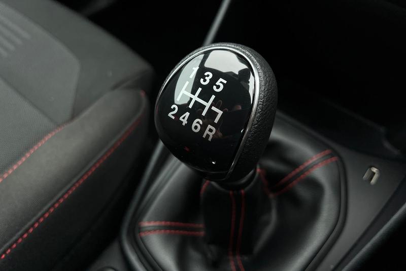Vehicle 33