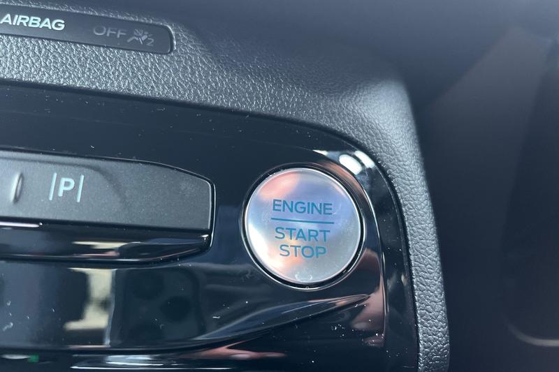 Used Ford Kuga 2024 for sale - 76722893: Photo 37