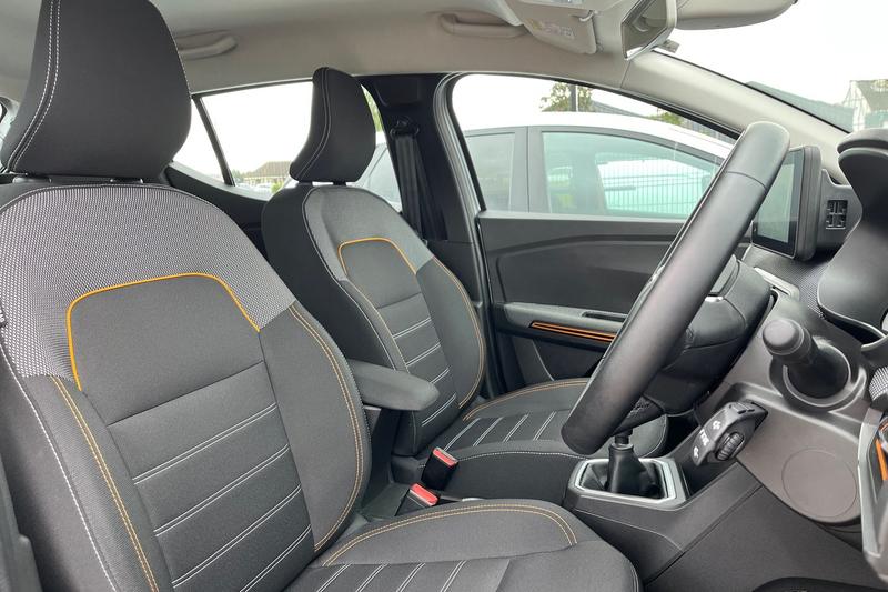 Used Dacia Sandero Stepway 2022 for sale - 76984775: Photo 17