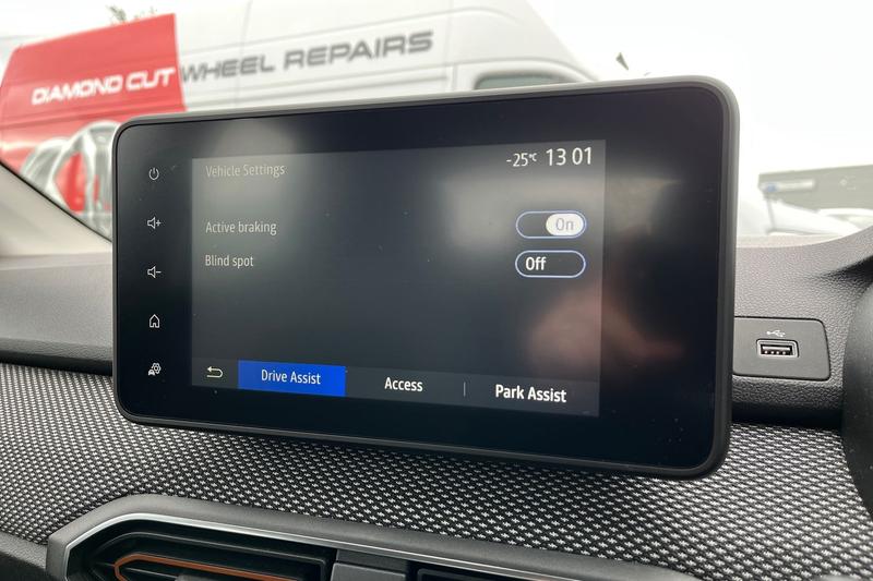 Used Dacia Sandero Stepway 2022 for sale - 76984775: Photo 25