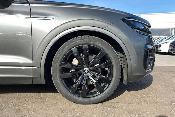Used Volkswagen Touareg 2021 for sale - 76222557: Photo 8