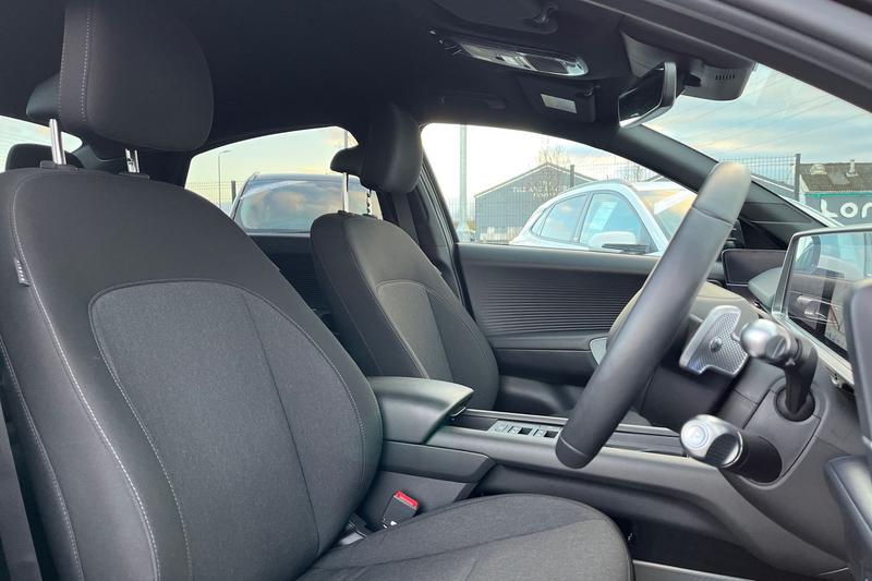 Used Hyundai IONIQ 6 2025 for sale - 76616221: Photo 17