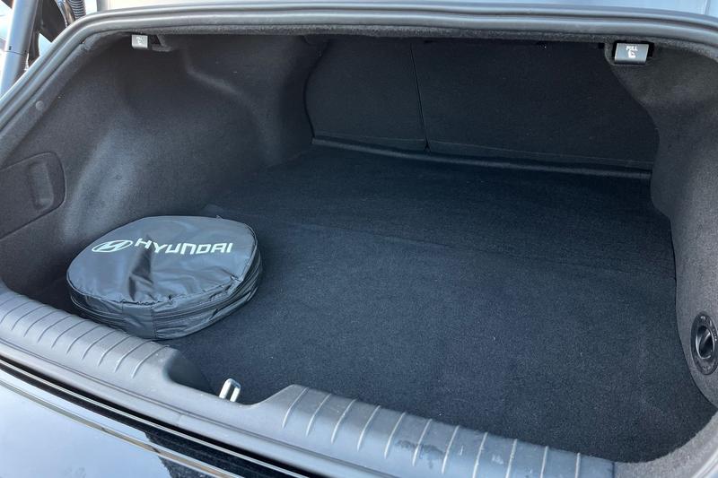 Used Hyundai IONIQ 6 2025 for sale - 76616221: Photo 21