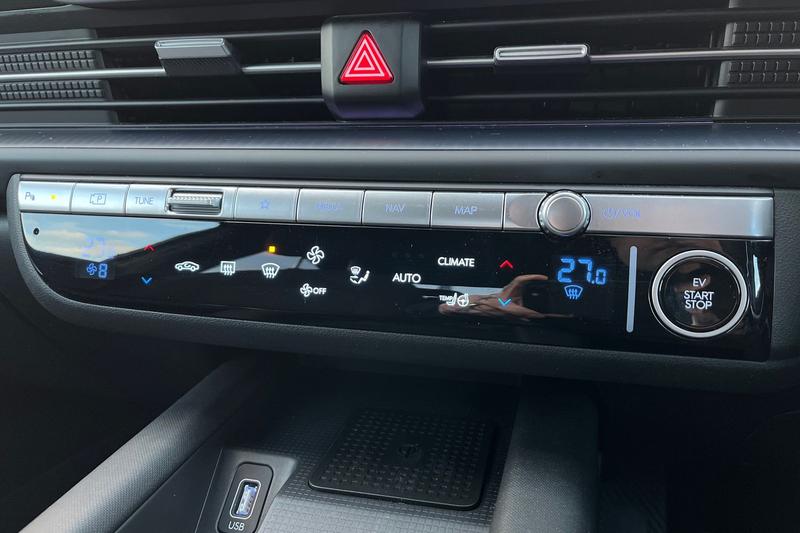 Used Hyundai IONIQ 6 2025 for sale - 76616221: Photo 31