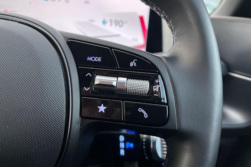 Used Hyundai IONIQ 6 2025 for sale - 76616221: Photo 35