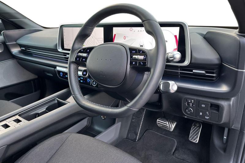Used Hyundai IONIQ 6 2025 for sale - 76616221: Photo 9