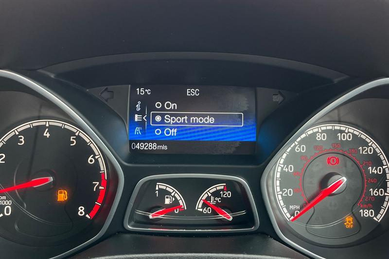 Used Ford Focus 2017 for sale - 76131509: Photo 25