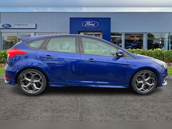 Used Ford Focus 2017 for sale - 76131509: Photo 3