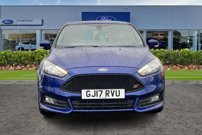 Used Ford Focus 2017 for sale - 76131509: Photo 6