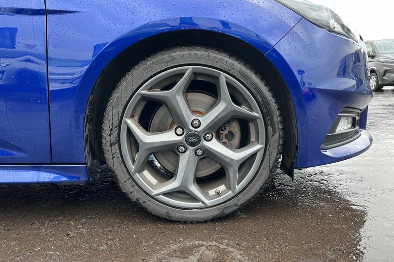 Used Ford Focus 2017 for sale - 76131509: Photo 8