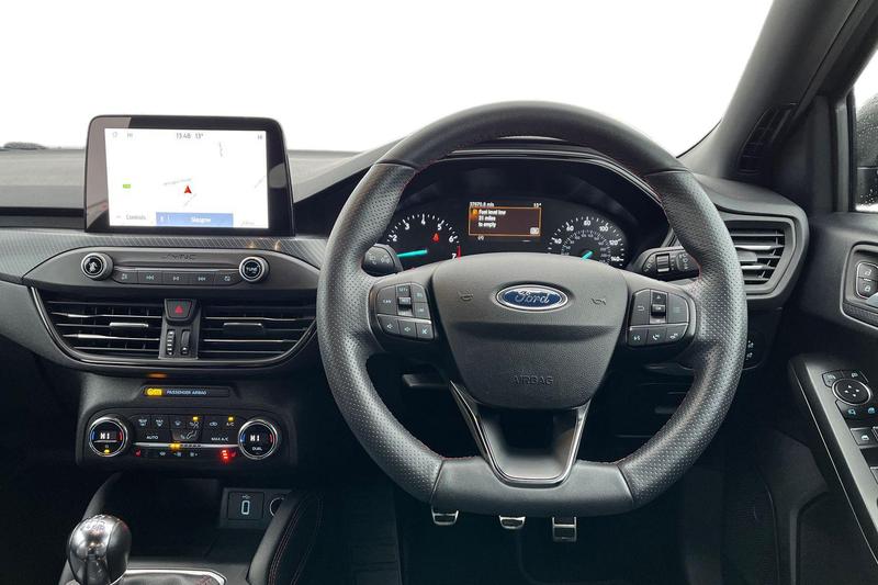 Used Ford Focus 2019 for sale - 76480461: Photo 11