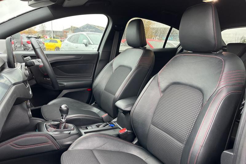 Used Ford Focus 2019 for sale - 76480461: Photo 19