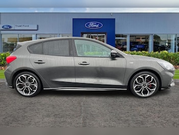 Used Ford Focus 2019 for sale - 76480461: Photo
