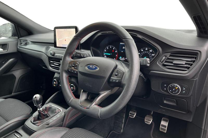 Used Ford Focus 2019 for sale - 76480461: Photo 9