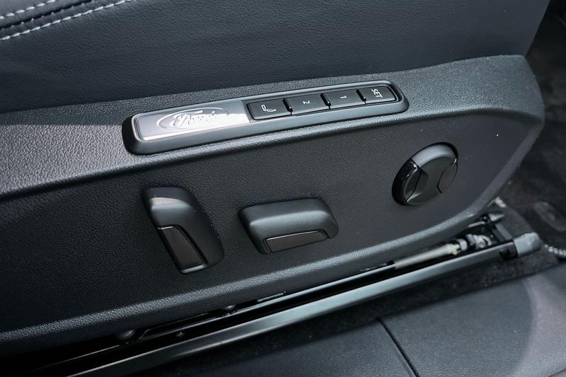 Used Ford Explorer 2024 for sale - 76625345: Photo 37