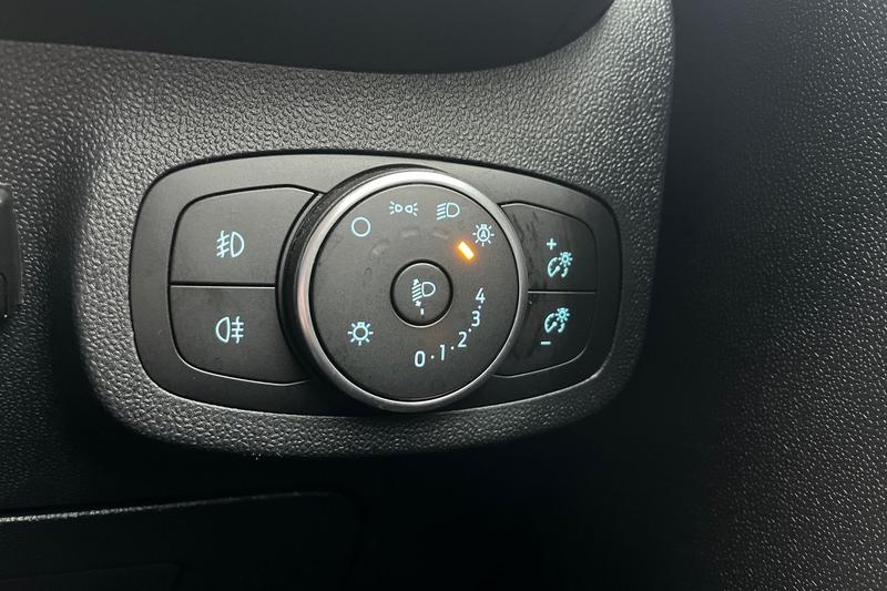 Used Ford Fiesta 2020 for sale - 76767069: Photo 37