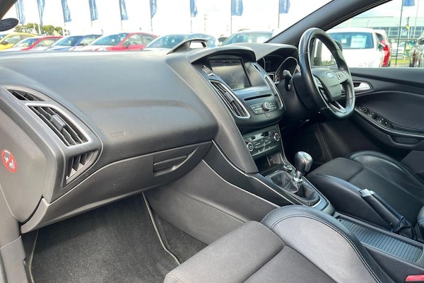 Used Ford Focus 2016 for sale - 76255310: Photo 18