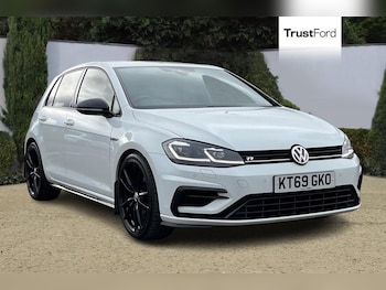 Used Volkswagen Golf 2019 for sale - 76123793: Photo