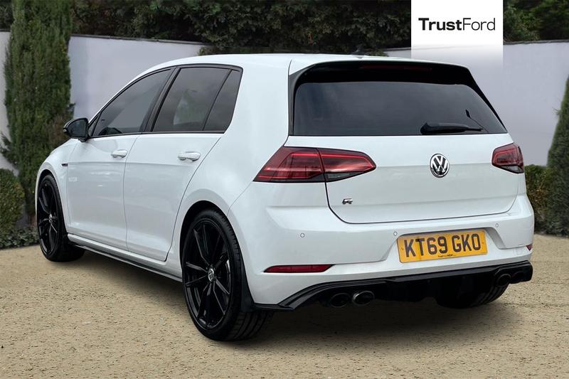 Used Volkswagen Golf 2019 for sale - 76123793: Photo 2