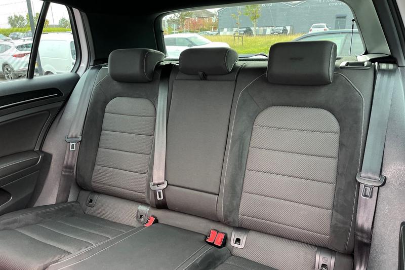Used Volkswagen Golf 2019 for sale - 76123793: Photo 20