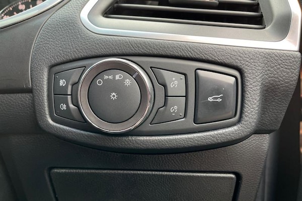 Used Ford Edge 2018 for sale - 76299007: Photo 37
