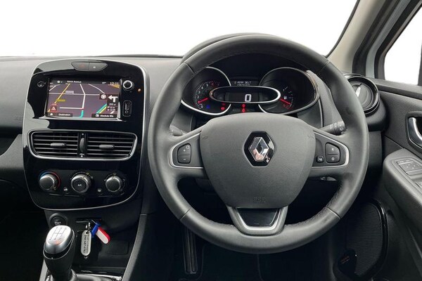 Used Renault Clio 2019 for sale - 76290294: Photo 11