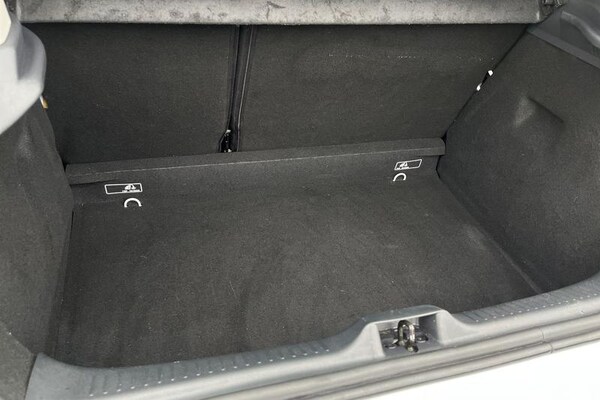 Used Renault Clio 2019 for sale - 76290294: Photo 21